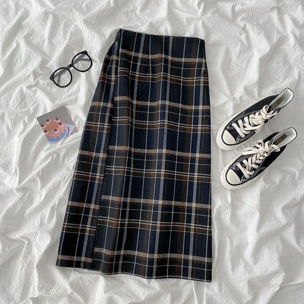 vintage plaid women skirts autumn new preppy style all match a-line high waist knee-length female, Black
vintage plaid women skirts autumn new preppy style all match a-line high waist knee-length female, Black