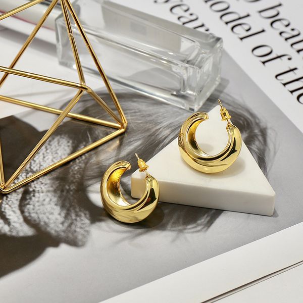 fahion stainless steel c-shaped circle 18k gold stud earrings rose gold stud earrings for woman, Golden;silver
fahion stainless steel c-shaped circle 18k gold stud earrings rose gold stud earrings for woman, Golden;silver