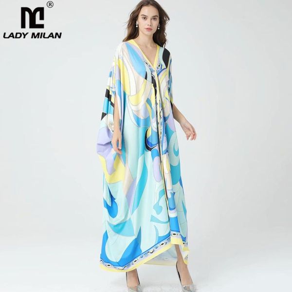 women's runway dresses v neck ruched picked up loose design printed fashion high street long robes vestidos, Black;gray
women's runway dresses v neck ruched picked up loose design printed fashion high street long robes vestidos, Black;gray