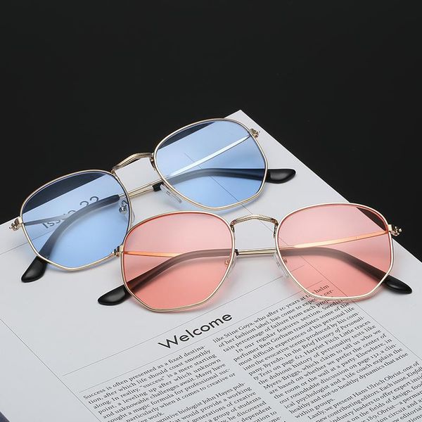 2020 men sunglasses brand designer new vintage women pink mirror flat lenses aviation driving sun glasses adult, White;black
2020 men sunglasses brand designer new vintage women pink mirror flat lenses aviation driving sun glasses adult, White;black