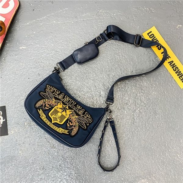 bees embroidered crossbody standard bag for women 2020 fashion shoulder bags of student messenger soprt school pures sac luxe 9gho
bees embroidered crossbody standard bag for women 2020 fashion shoulder bags of student messenger soprt school pures sac luxe 9gho
