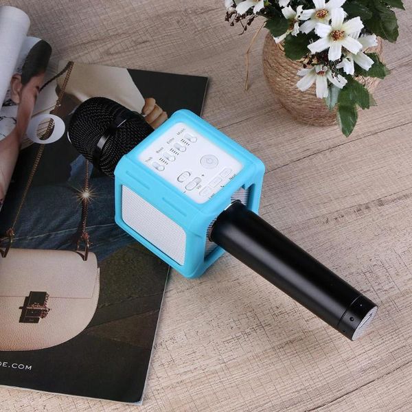 aluminum alloy handle wireless microphone mobile phone bluetooth loudspeakers usb charging for party karaoke home audio
aluminum alloy handle wireless microphone mobile phone bluetooth loudspeakers usb charging for party karaoke home audio