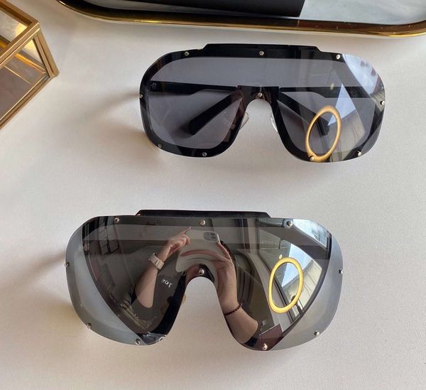 large oversize sunglasses black grey lens fashion sunglasses uv400 protecton des lunettes de soleil with box, White;black
large oversize sunglasses black grey lens fashion sunglasses uv400 protecton des lunettes de soleil with box, White;black