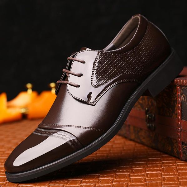 dress shoes elegant england style gentlemen business classic for men strong super fiber leather man, Black
dress shoes elegant england style gentlemen business classic for men strong super fiber leather man, Black