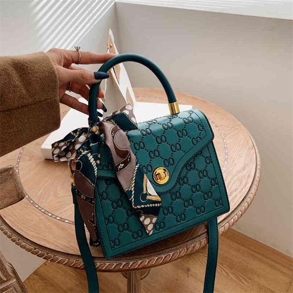 factory store shop fashion handbag autumn 2022 new net red wide shoulder strap single silk scarf fashion versatile diagonal
factory store shop fashion handbag autumn 2022 new net red wide shoulder strap single silk scarf fashion versatile diagonal