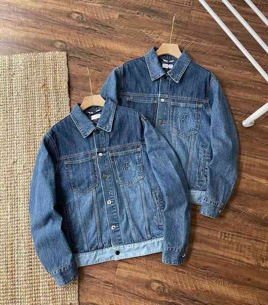 22s vintage new geometric stitching contrast color pocket three-dimensional lapel denim jacket couple clothing sale, Black;brown
22s vintage new geometric stitching contrast color pocket three-dimensional lapel denim jacket couple clothing sale, Black;brown