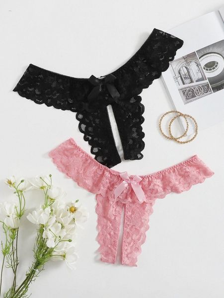 2pack plus floral lace crotchless panty set z8pc#, Black;white 
2pack plus floral lace crotchless panty set z8pc#, Black;white