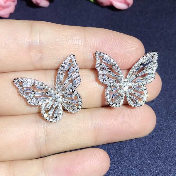 christmas gift 2021 women earrings creative cubic zirconia butterfly stud earrings elegant korean style sweety earrings for women, Golden;silver
christmas gift 2021 women earrings creative cubic zirconia butterfly stud earrings elegant korean style sweety earrings for women, Golden;silver