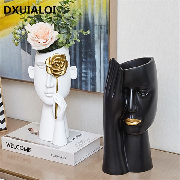 creative nordic vase decor art living room wine cabinet light luxury home decor cabinet coffee table flower arrangement simple
creative nordic vase decor art living room wine cabinet light luxury home decor cabinet coffee table flower arrangement simple