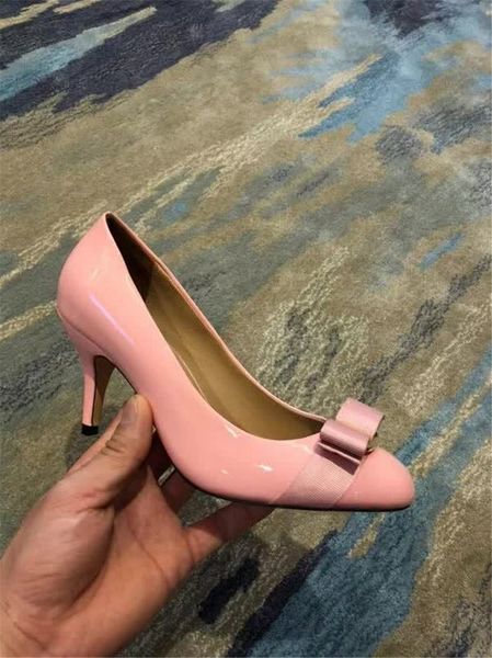 2021 7.5cm 7clour design satin upper material women pumps thin high heel party women dress pumps shoe, Black
2021 7.5cm 7clour design satin upper material women pumps thin high heel party women dress pumps shoe, Black