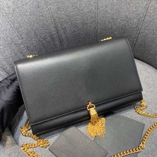 326076 made in real leather clutch purse handbag bag woman bag shoulder bag serial number insid 602716
326076 made in real leather clutch purse handbag bag woman bag shoulder bag serial number insid 602716