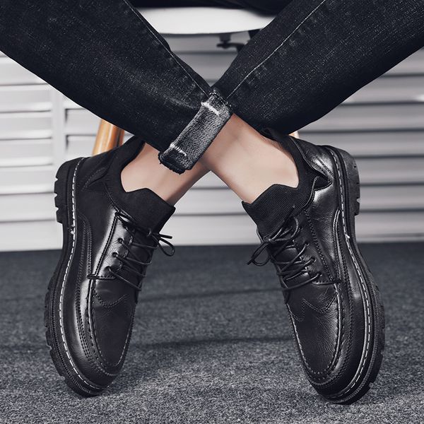 new non-brand fashion men casual shoes outdoor mens trainers triple black triple white cool grey all red sports sneakers
new non-brand fashion men casual shoes outdoor mens trainers triple black triple white cool grey all red sports sneakers