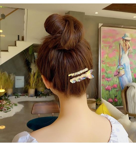 hair accessories 2021 korean version of rhinestone hairpin temperament bangs simple word clip set
hair accessories 2021 korean version of rhinestone hairpin temperament bangs simple word clip set