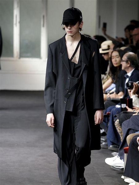 s-6xl big yards the stage clothing 2020 original design runway men's clothing handmade custom broken hole men's windbreaker, Tan;black
s-6xl big yards the stage clothing 2020 original design runway men's clothing handmade custom broken hole men's windbreaker, Tan;black