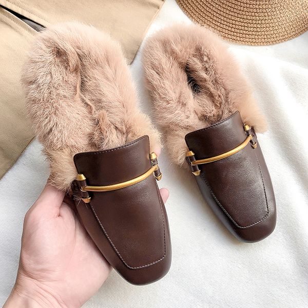 2021 the new genuine leather mule slippers without backrest comfort sliding apartment cony decoration women's wloj, Black
2021 the new genuine leather mule slippers without backrest comfort sliding apartment cony decoration women's wloj, Black