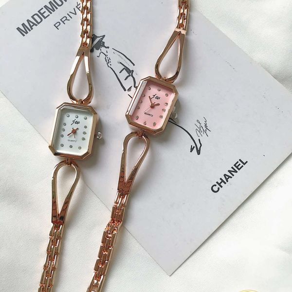 women japanese jewelry button watch light luxury fashion square watch woman, Slivery;brown
women japanese jewelry button watch light luxury fashion square watch woman, Slivery;brown