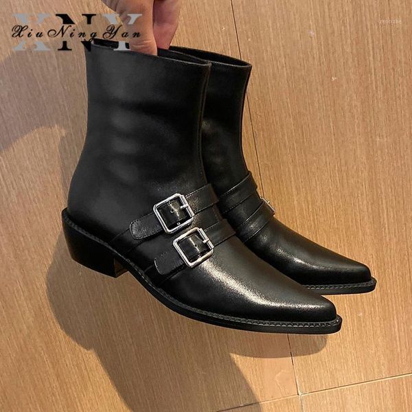 boots xiuningyan vintage western woman cow leather double buckle ankle booties handmade soft casual shoes1, Black
boots xiuningyan vintage western woman cow leather double buckle ankle booties handmade soft casual shoes1, Black