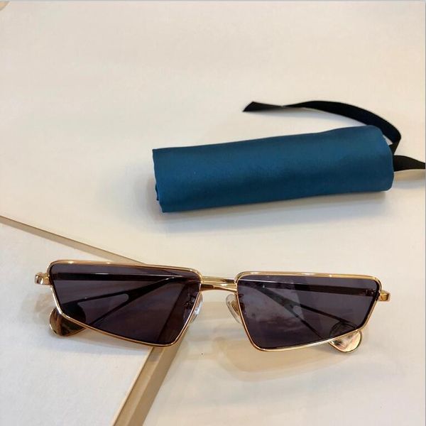 2021new 0537 mens sunglasses men sun glasses women temperament sunglasses fashion style protects eyes with box
2021new 0537 mens sunglasses men sun glasses women temperament sunglasses fashion style protects eyes with box
