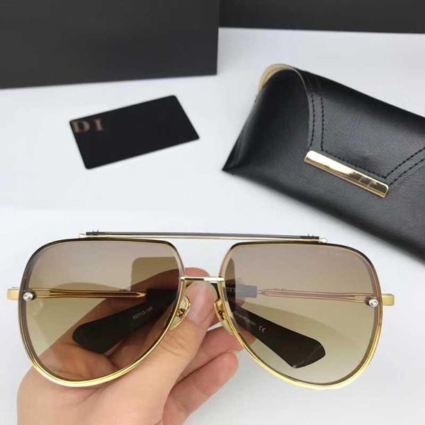 wholesale designer men's sunglasses 127 flying sunglasses casual style uv 400 protective glasses with original box, White;black
wholesale designer men's sunglasses 127 flying sunglasses casual style uv 400 protective glasses with original box, White;black