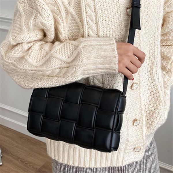 2020 trend weaving square bag for women's luxury pu shoulder bag lady high-quality leather flap handbag female new diagonal bags
2020 trend weaving square bag for women's luxury pu shoulder bag lady high-quality leather flap handbag female new diagonal bags