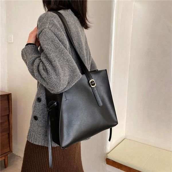 cross body tote bag quality simple solid color pu leather handbag for women 2021 temperament lady shoulder casual daily work black
cross body tote bag quality simple solid color pu leather handbag for women 2021 temperament lady shoulder casual daily work black