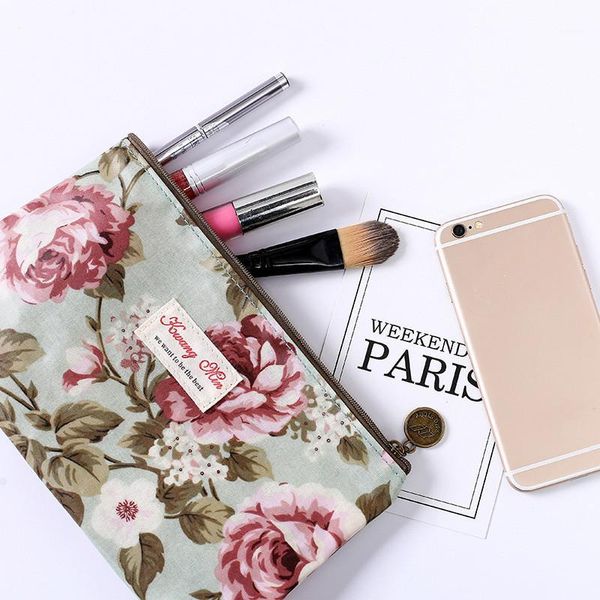 flower printed cosmetic bag waterproof purse women makeup bags female zipper hand bag portable travel make up1
flower printed cosmetic bag waterproof purse women makeup bags female zipper hand bag portable travel make up1