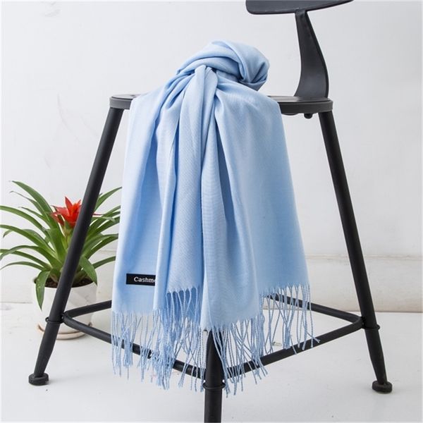fashion soft men scarf cashmere shawls black white solid color gentleman's bussiness scarves y201007, Blue;gray
fashion soft men scarf cashmere shawls black white solid color gentleman's bussiness scarves y201007, Blue;gray