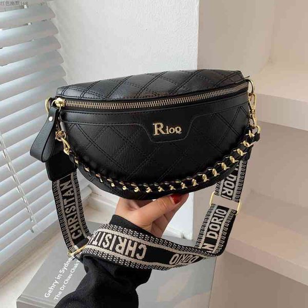 2022 factory wholesale women's korean version fashion solid color car sewing waist chain hand messenger chest bag
2022 factory wholesale women's korean version fashion solid color car sewing waist chain hand messenger chest bag