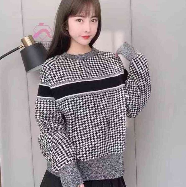 r sss paris high-end fashion women's sweater letter jacquard spell color temperament youth leisure turtleneck pullover, White;black
r sss paris high-end fashion women's sweater letter jacquard spell color temperament youth leisure turtleneck pullover, White;black