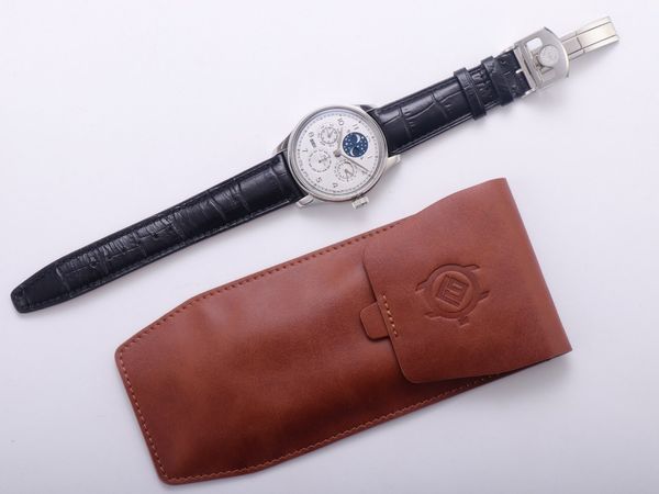 v9 new men's watch 52610 movement years display function 8 point position year normal operation reversible adjustment case hidden butto, Slivery;brown
v9 new men's watch 52610 movement years display function 8 point position year normal operation reversible adjustment case hidden butto, Slivery;brown