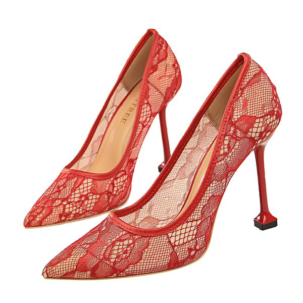 size 34-40 thin red pumps pointed finger of hollow foot rentals female luxury designer shoes wedding party high heels azu3, Black
size 34-40 thin red pumps pointed finger of hollow foot rentals female luxury designer shoes wedding party high heels azu3, Black