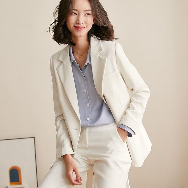 women's two piece pants shenzhen fine female 2021 winter joker w0363 blazer jacket workplace commuting temperament little white suit
women's two piece pants shenzhen fine female 2021 winter joker w0363 blazer jacket workplace commuting temperament little white suit