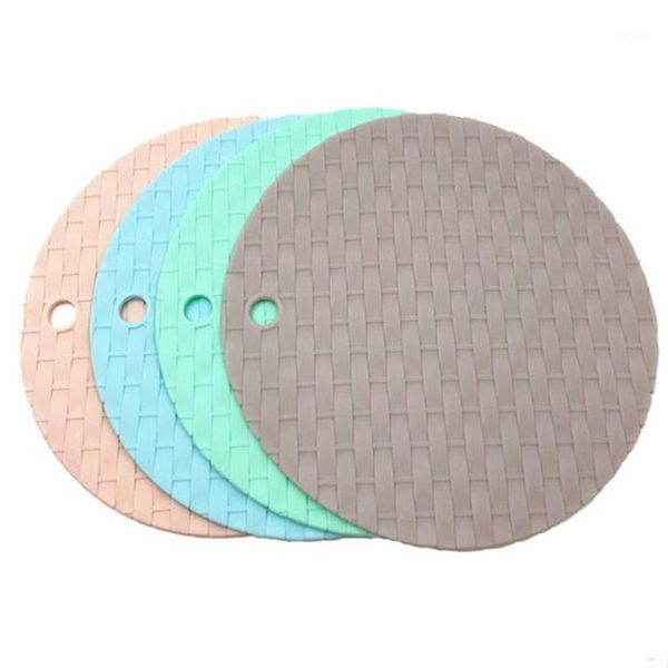 multifunctional eco-friendly silicone tableware pad insulation nonslip wear resistant kitchen living room table decoration pad1
multifunctional eco-friendly silicone tableware pad insulation nonslip wear resistant kitchen living room table decoration pad1