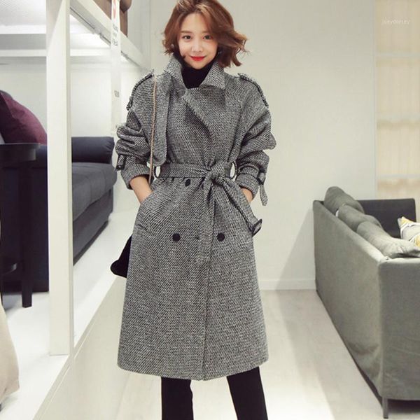 new arrival women fashion comfortable trench coat double-breasted thick warm elegant office lady plaid long trench1, Tan;black
new arrival women fashion comfortable trench coat double-breasted thick warm elegant office lady plaid long trench1, Tan;black