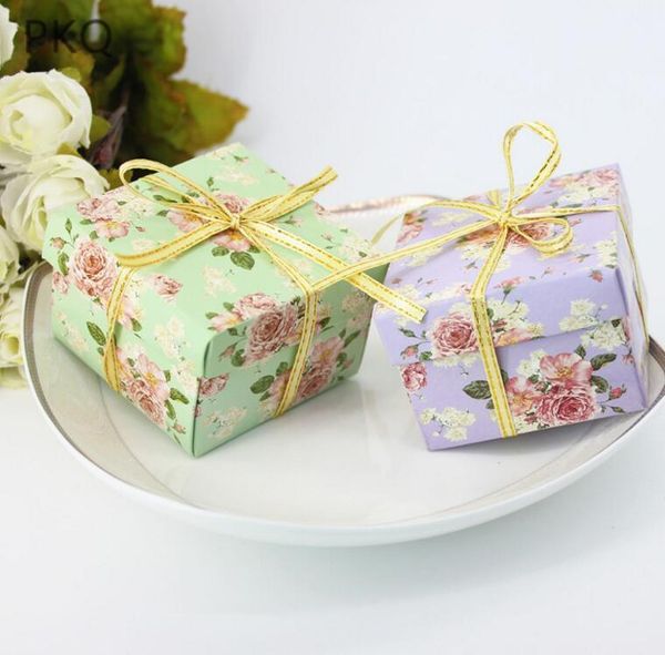 100pcs 6*6*4.2cm flower pattern kraft cardboard paper box handmade soap box candy gift wedding favor supplies1
100pcs 6*6*4.2cm flower pattern kraft cardboard paper box handmade soap box candy gift wedding favor supplies1