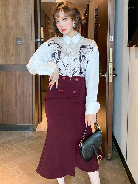 fashion stitching embroidery lace lapel beaded abstract character printed shirt women's 2020 early autumn new1, Gray
fashion stitching embroidery lace lapel beaded abstract character printed shirt women's 2020 early autumn new1, Gray
