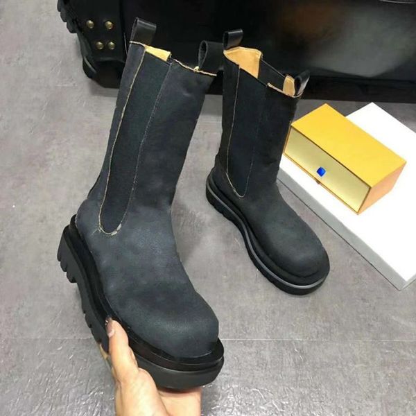 2021 sell well fashion women half boots genuine leather snow boots letters round head middle boot for cowboy booties home011 08, Black
2021 sell well fashion women half boots genuine leather snow boots letters round head middle boot for cowboy booties home011 08, Black