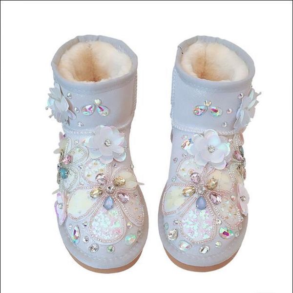 2020 hand-made granules strass flower pearl leather snowshoes tube thick non-slip cotton boots children 9v3r, Black
2020 hand-made granules strass flower pearl leather snowshoes tube thick non-slip cotton boots children 9v3r, Black