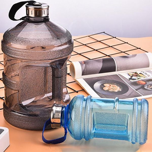 outdoor bags large capcity 1/2 gallon water bottle bpa shaker protein plastic sport bottles handgrip gym fitness kettle
outdoor bags large capcity 1/2 gallon water bottle bpa shaker protein plastic sport bottles handgrip gym fitness kettle