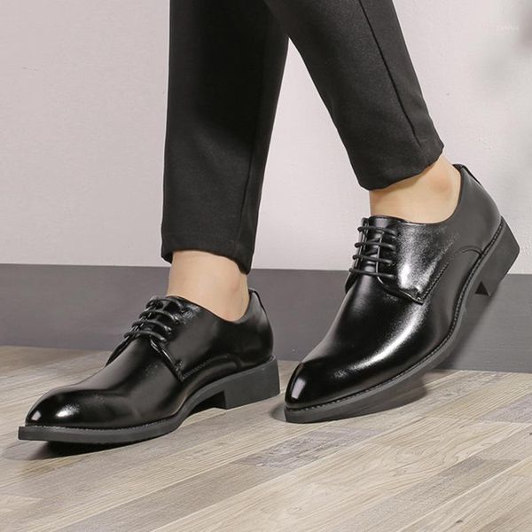 dress shoes hidden heel 5cm leather men formal black casual party oxford rubber flat pointed toe sapatos formais1
dress shoes hidden heel 5cm leather men formal black casual party oxford rubber flat pointed toe sapatos formais1