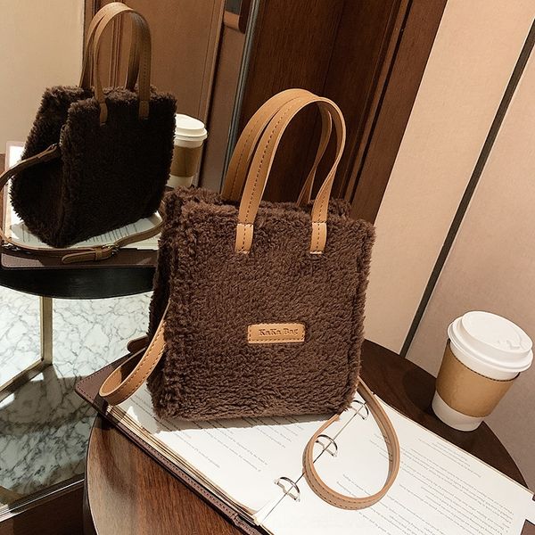 efcs 2020 new bag luxury loulou handbags shaped quilted real leather women bags chain shoulder designer large capacity envelope, Blue;pink
efcs 2020 new bag luxury loulou handbags shaped quilted real leather women bags chain shoulder designer large capacity envelope, Blue;pink