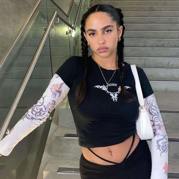 2020 new style wind street p ins short personalized print slim and base fake two long sleeve t-shirt women's top, Black;gray
2020 new style wind street p ins short personalized print slim and base fake two long sleeve t-shirt women's top, Black;gray
