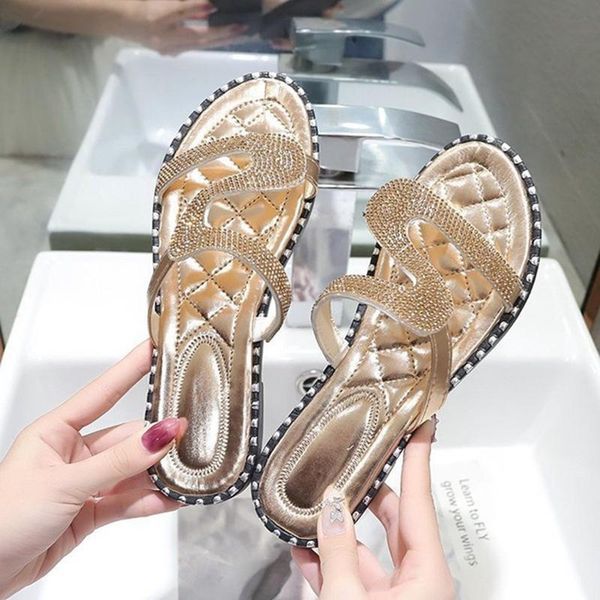 summer slippers women shoes 2021 fashion diamond rhinestone flat bottom ladies flip flop wild soft surface outdoor beach sandals, Black
summer slippers women shoes 2021 fashion diamond rhinestone flat bottom ladies flip flop wild soft surface outdoor beach sandals, Black