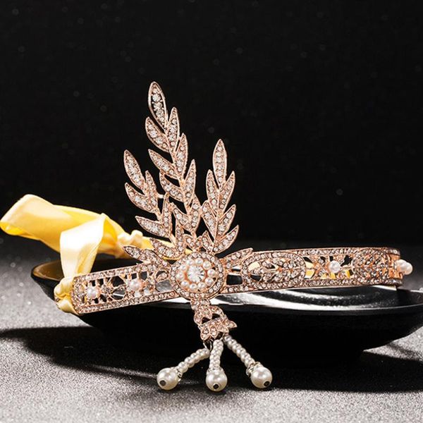 romantic artificial flower luxury wedding flower crown headbands silver color gold tiara hair band bridal jewelry headband, Golden;silver
romantic artificial flower luxury wedding flower crown headbands silver color gold tiara hair band bridal jewelry headband, Golden;silver