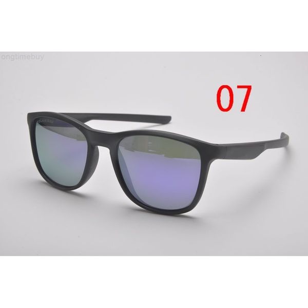 new colors for 10 fashion uv400 protective goggle sunglasses outdoor sports men eyewear, White;black
new colors for 10 fashion uv400 protective goggle sunglasses outdoor sports men eyewear, White;black