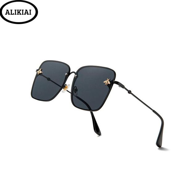 sunglasses retro square women 2021 brand designer bee metal frame oversized glasses fashion female gradient shades oculos uv400, White;black
sunglasses retro square women 2021 brand designer bee metal frame oversized glasses fashion female gradient shades oculos uv400, White;black