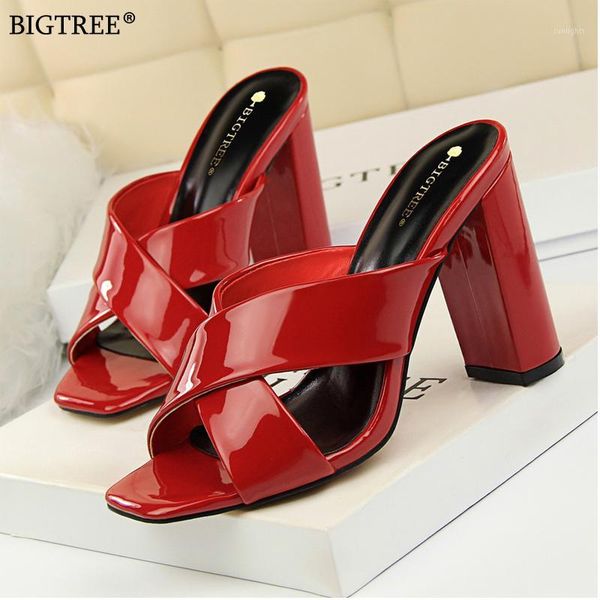slippers women outside summer shoes 2021 high heels square heel cross straps slides fashion female sandals lasdies1, Black
slippers women outside summer shoes 2021 high heels square heel cross straps slides fashion female sandals lasdies1, Black