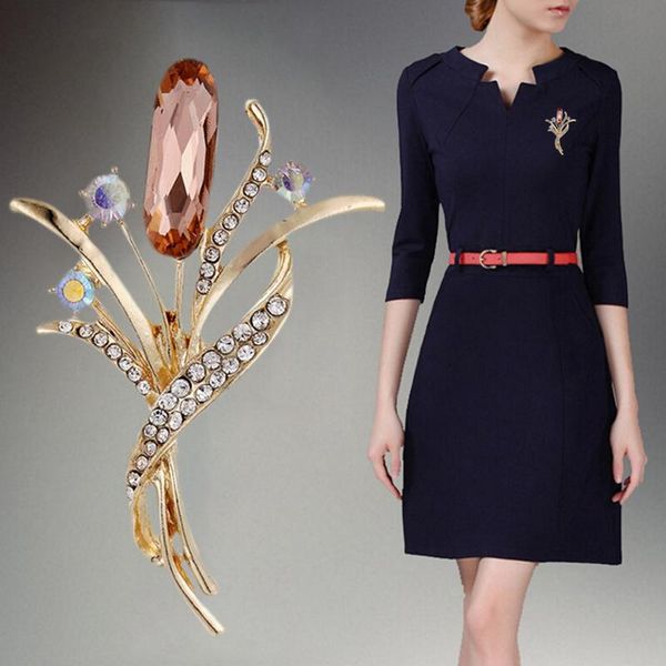 fashion rhinestone champagne brooch pin women wedding bridal party flower crystal bouquet brooch gifts, Gray 
fashion rhinestone champagne brooch pin women wedding bridal party flower crystal bouquet brooch gifts, Gray