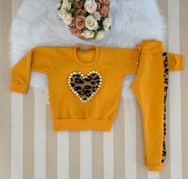 1-5y toddler baby girl two pieces set leopard heart shape long sleeve and pant tracksuit sets clothing valentines kids suit, White
1-5y toddler baby girl two pieces set leopard heart shape long sleeve and pant tracksuit sets clothing valentines kids suit, White