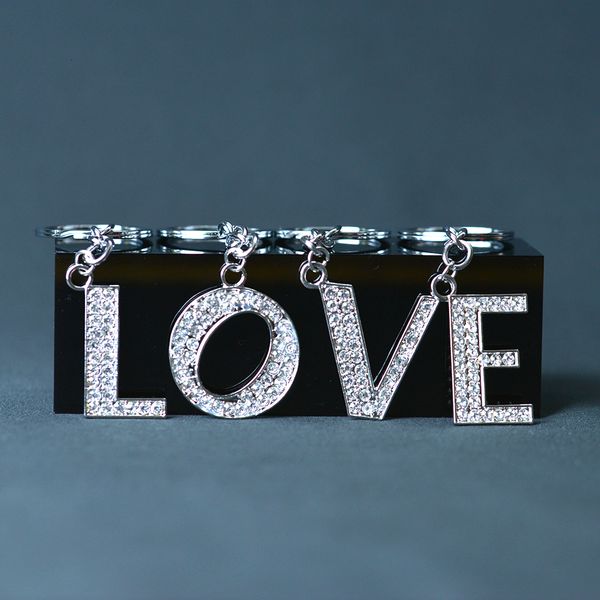 english 26 initial a letters z keychain crystal key rings holders bag pendant charm fashion jewelry gift drop shipping, Silver 
english 26 initial a letters z keychain crystal key rings holders bag pendant charm fashion jewelry gift drop shipping, Silver